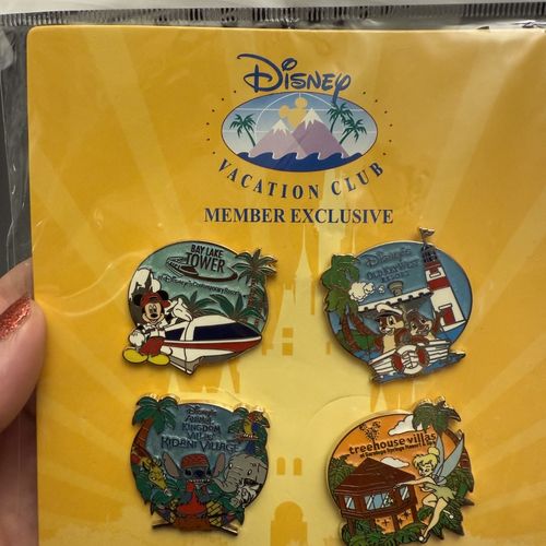 144638 | DVC/WDW - Disney Vacation Club Booster Collection - 2009