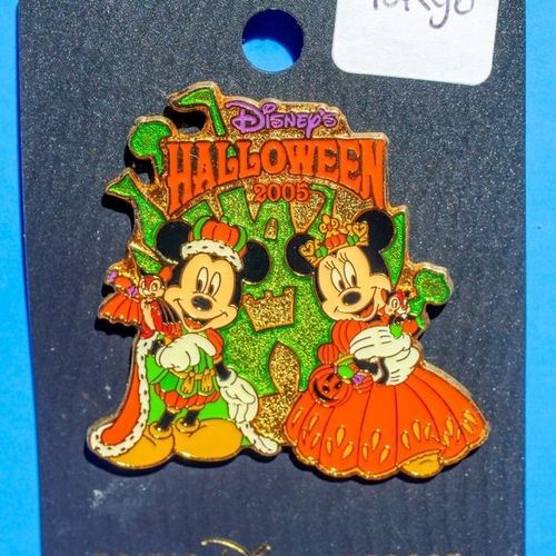 41665 | TDR - Halloween Mickey and Friends - 2005 | My Pin Central