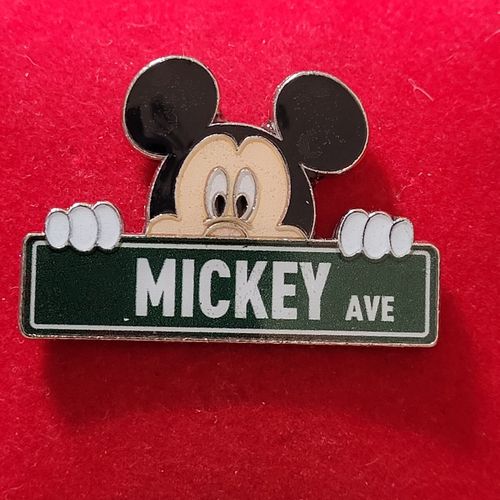 149836 | WDW - Disney Streets/Disney Parks Mystery